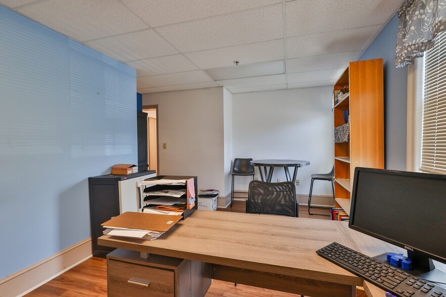 More Photos Of 541 Seneca St, Fountain Hill Healthcare For Sale