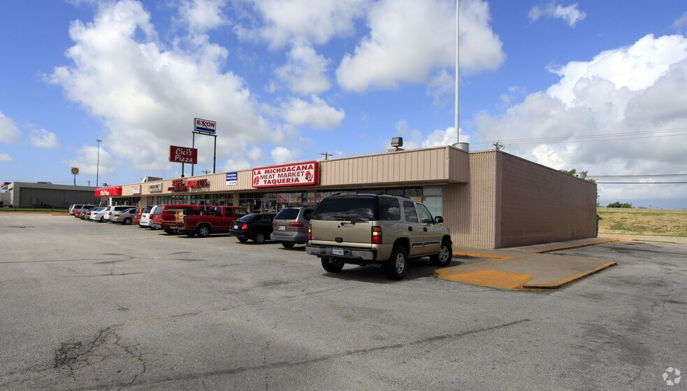 More Photos Of 3506-3528 Palmer Hwy, Texas City General Retail For Lease
