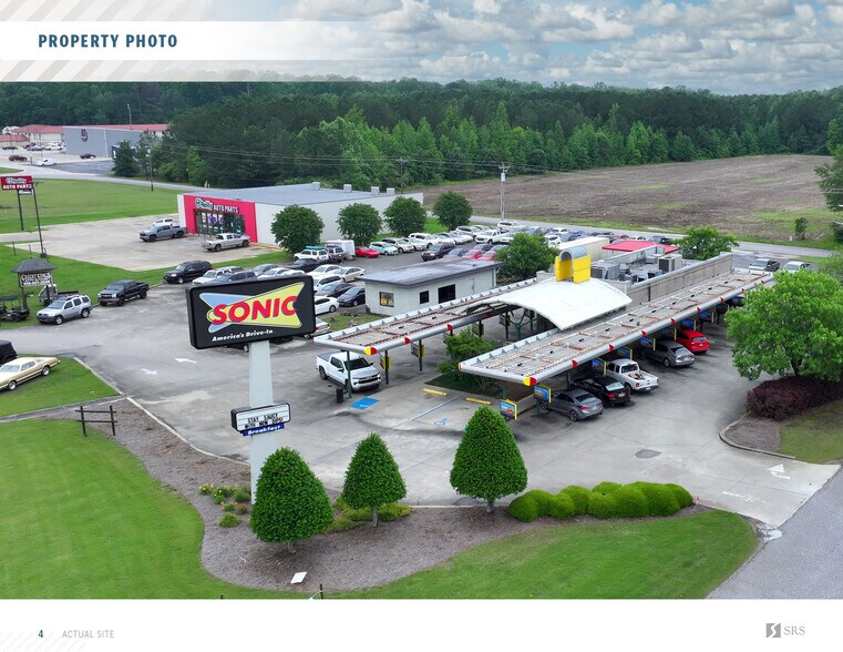 More Photos Of 1655 W Main St, Centre Fast Food For Sale