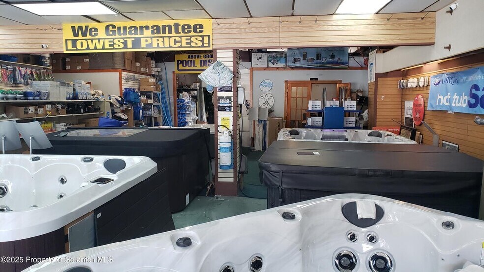 More Photos Of 2250 Scranton Carbondale Hwy, Scranton General Retail For Sale