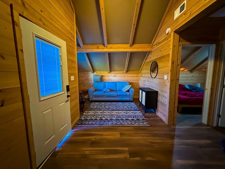 More Photos Of 7009 Creek Stone Rd, Milton Lodge Meeting Hall For Sale