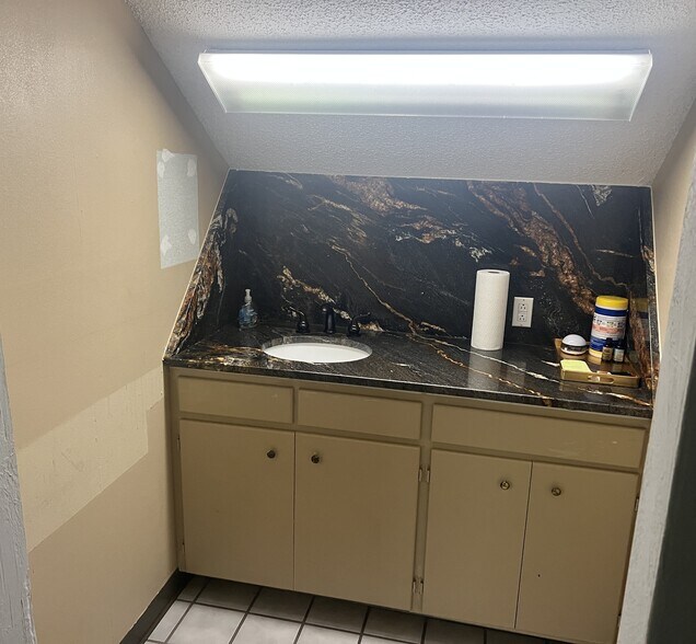 More Photos Of , Cleburne Unknown For Sale