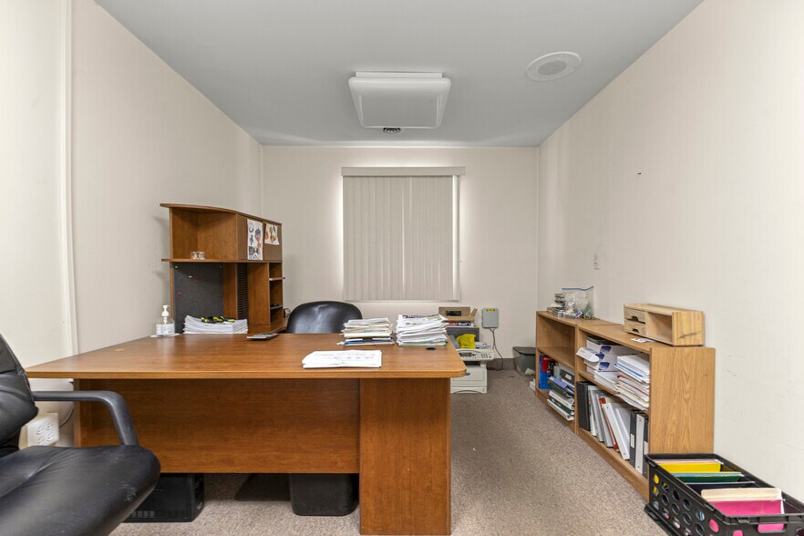 More Photos Of 30401 Utica Rd, Roseville Office For Sale