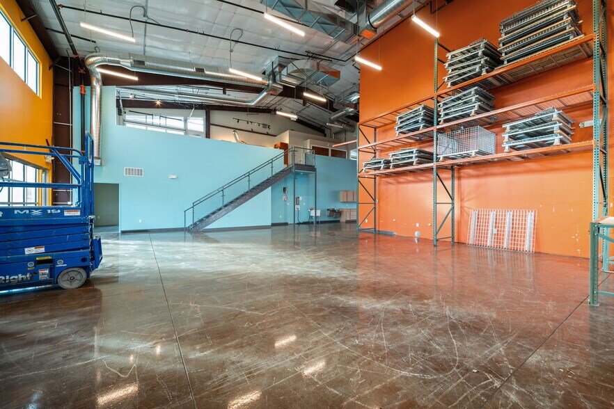 More Photos Of 6580 Holman St, Arvada Light Manufacturing For Lease