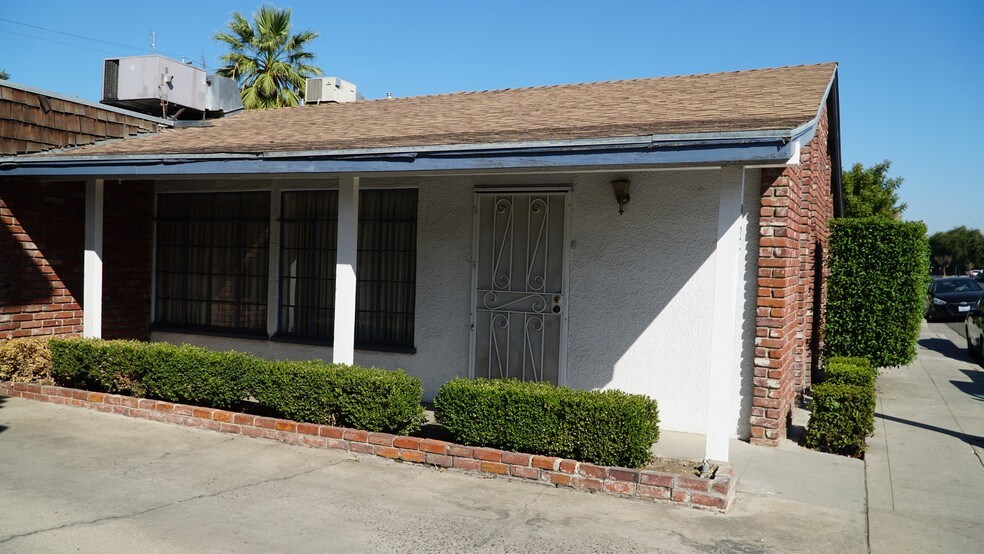 More Photos Of 927 N Fulton St, Fresno Office For Sale