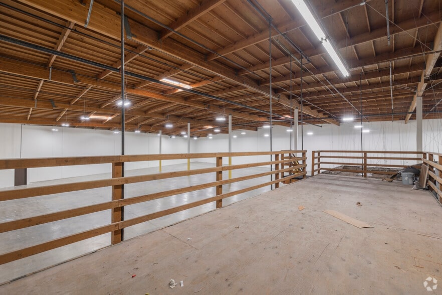 More Photos Of 200-230 Railroad Ave, Milpitas Unknown For Lease