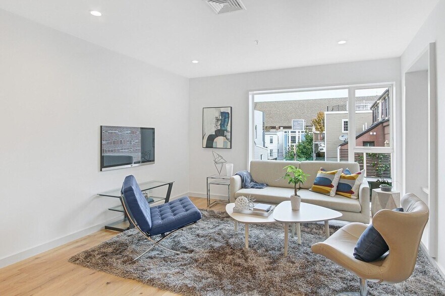 More Photos Of 362 W Broadway, South Boston Apartments For Sale