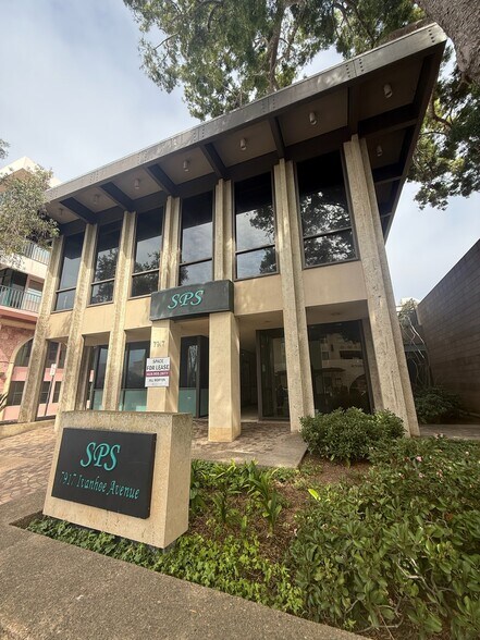 More Photos Of 7917 Ivanhoe Ave, La Jolla Office For Lease