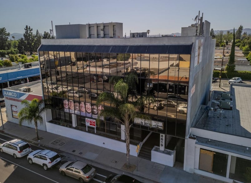 More Photos Of 8619 Reseda Blvd, Northridge Medical For Sale