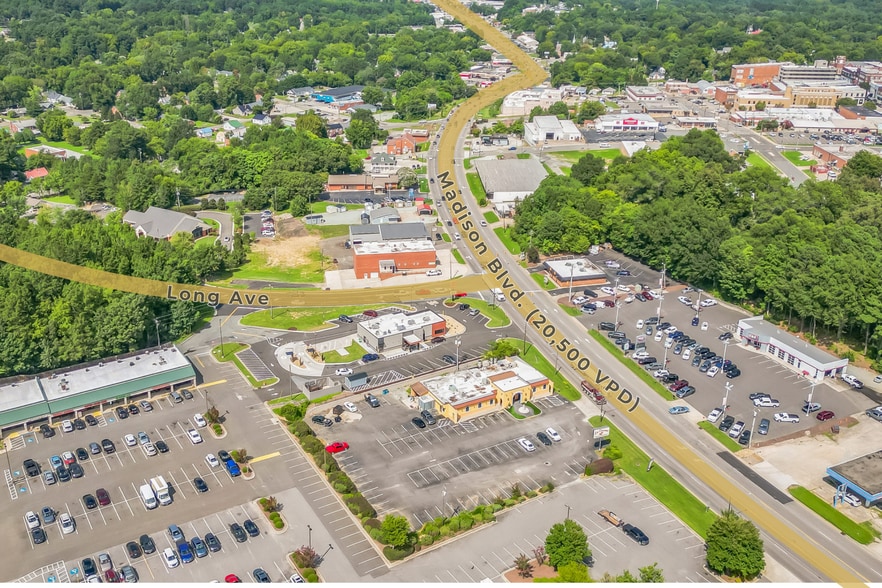 More Photos Of 225 S Madison Blvd, Roxboro Storefront Retail Office For Sale