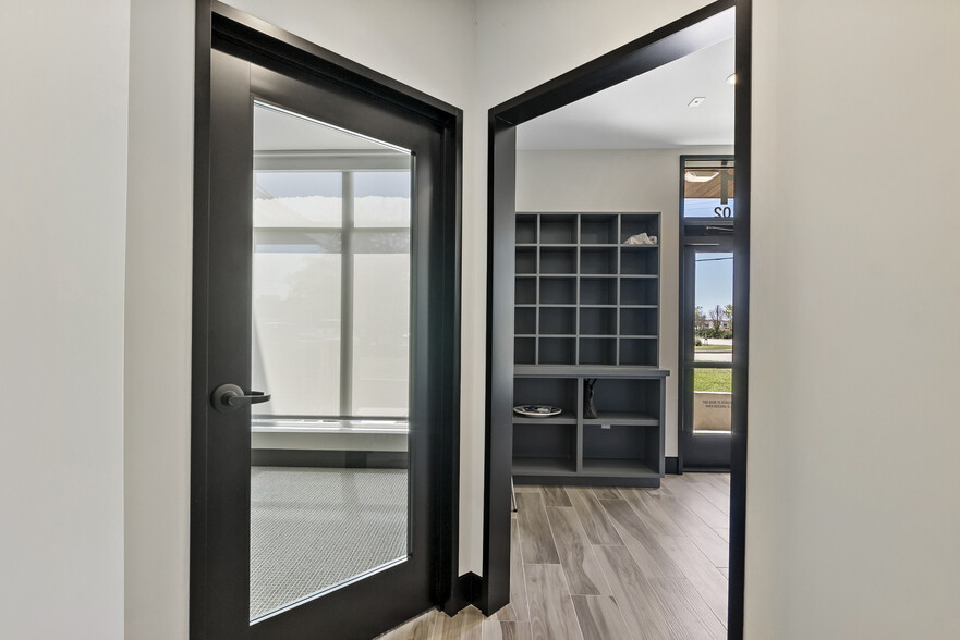 More Photos Of 1645 Greens Prairie Rd W, College Station Office For Lease