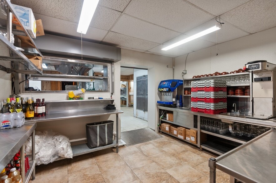 More Photos Of 226 Pamlico St, Belhaven Restaurant For Sale