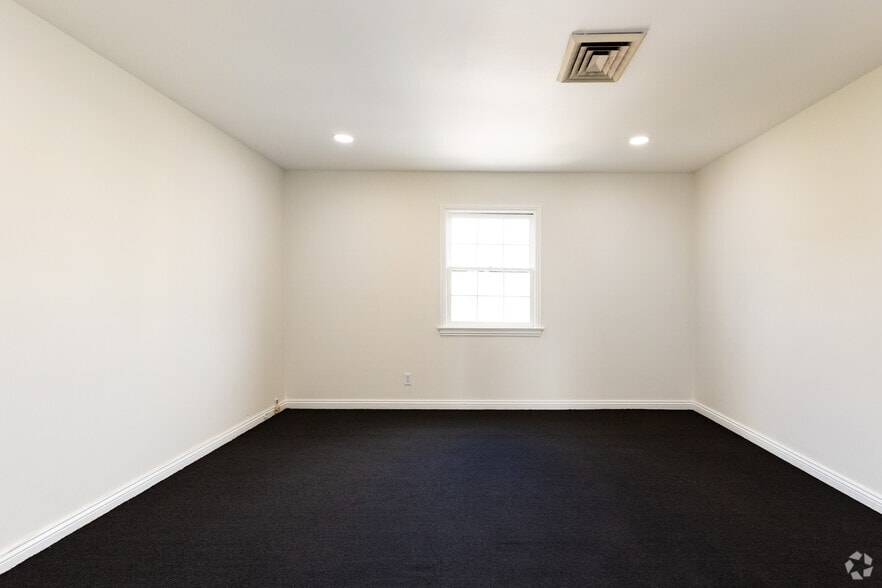 More Photos Of 619 S Prairie Ave, Inglewood Loft Creative Space For Lease