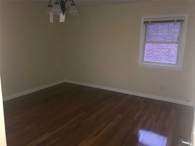 More Photos Of 2 Hill Park Ave, Great Neck Apartments For Sale