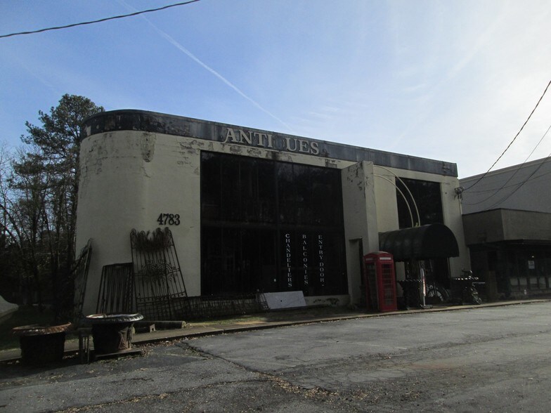 More Photos Of 4783 Peachtree Rd, Atlanta Freestanding For Sale