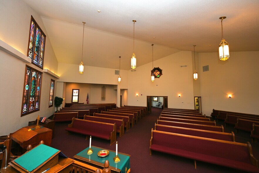More Photos Of 77 E 50 N, Winamac Religious Facility For Sale