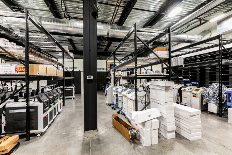 More Photos Of 4383 Forestdale Dr, Park City Warehouse For Lease