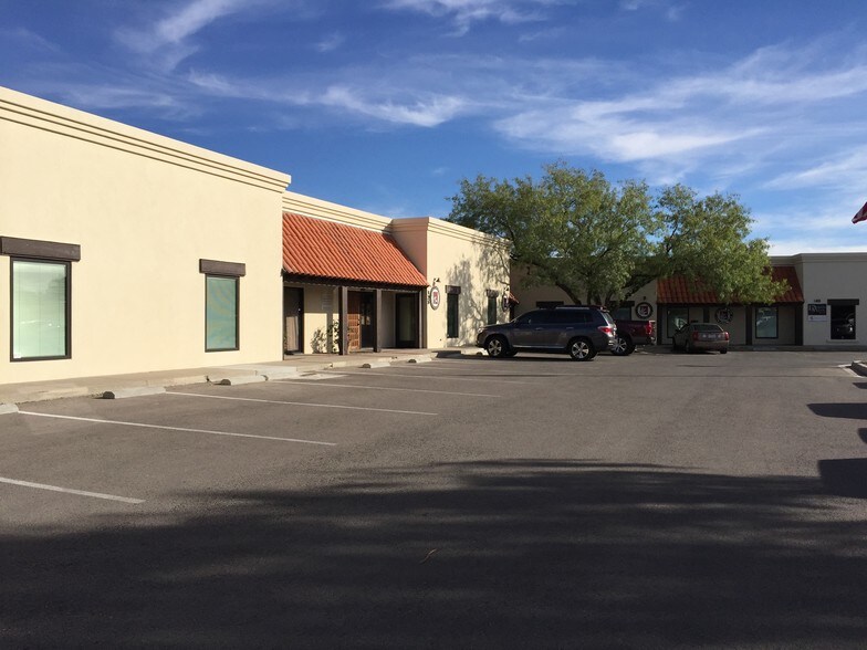 7100 Westwind Dr, El Paso, TX 79912 Medical For Sale