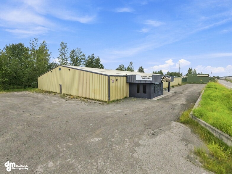 More Photos Of 8100 Homer Dr, Anchorage Skating Rink For Sale