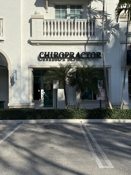 More Photos Of 1750 N Congress Ave, Boynton Beach Storefront For Lease