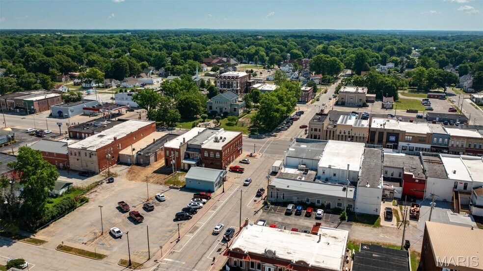 More Photos Of 111 W Kirkham St, Litchfield Healthcare For Sale