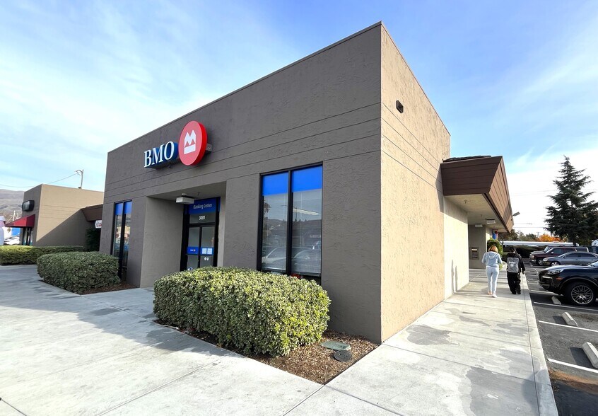 More Photos Of 3081-3087 McKee Rd, San Jose Freestanding For Lease