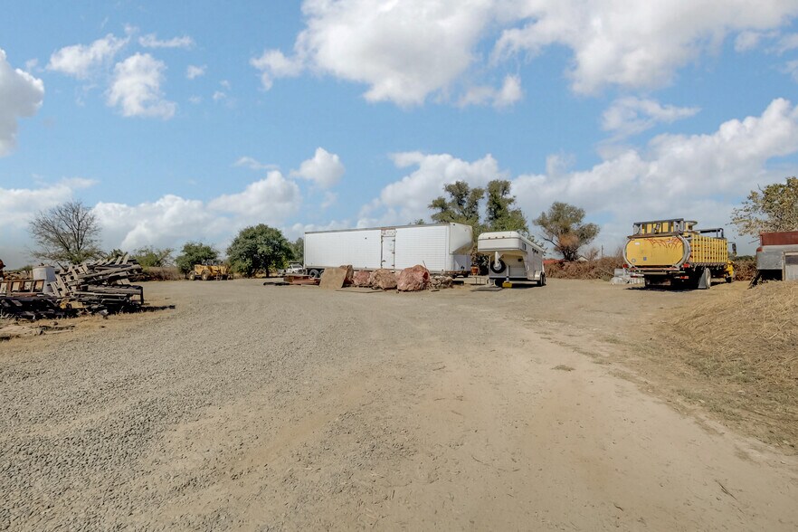 More Photos Of 2689 State Highway 20, Marysville Industrial For Sale