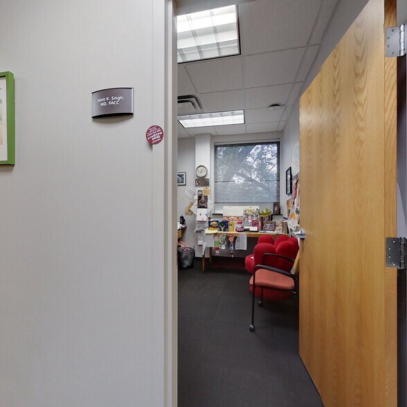 More Photos Of 2432 N Triphammer Rd, Ithaca Medical For Sale