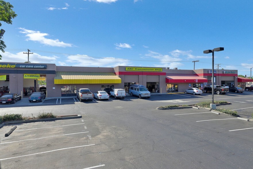 More Photos Of 1455 Herndon Ave, Modesto Auto Repair For Lease