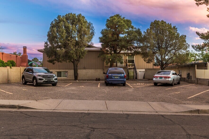 More Photos Of 12404 Rosemont Ave NE, Albuquerque Multifamily For Sale