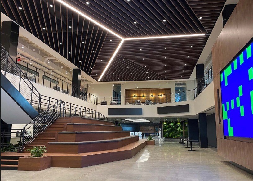 More Photos Of 35555 W 12 Mile Rd, Farmington Hills Office For Lease