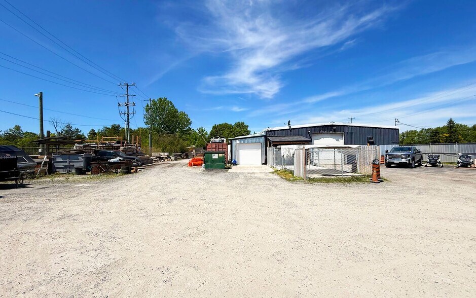 More Photos Of 737 Gilmore Rd, Fort Erie Warehouse For Sale