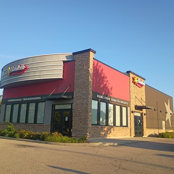 More Photos Of 500 S Breiel Blvd, Middletown Fast Food For Lease