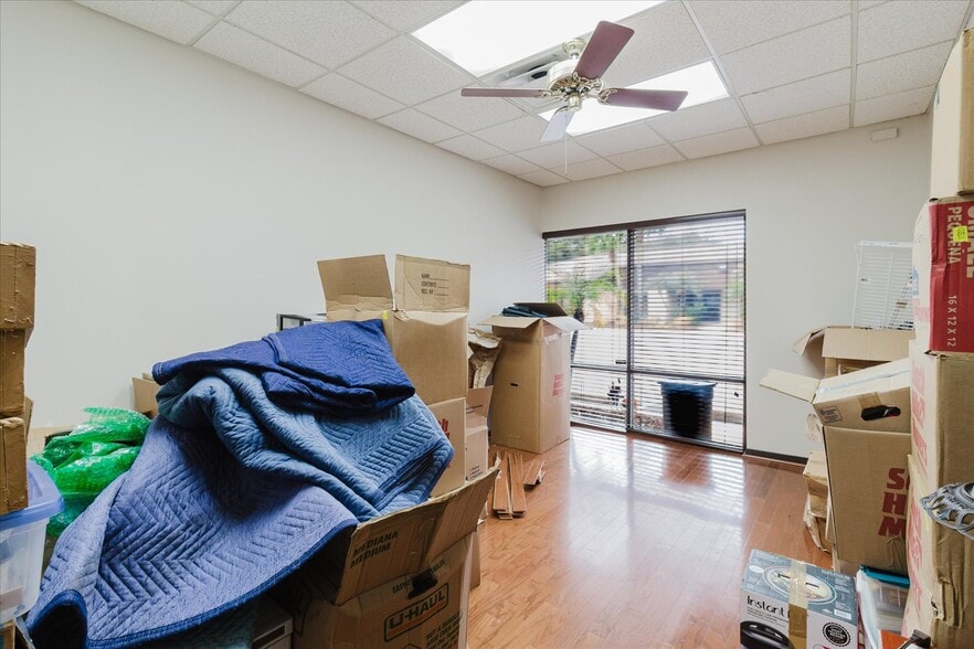 More Photos Of 611 Druid Rd E, Clearwater Office For Sale