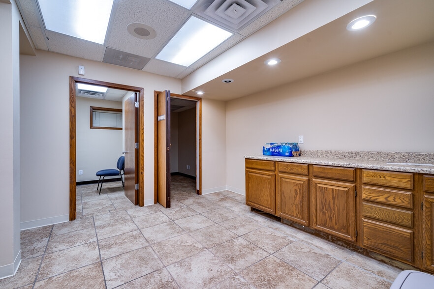 More Photos Of 7345 Far Hills Ave, Dayton Medical For Lease