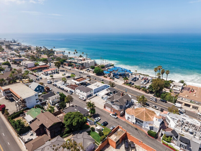 More Photos Of 570-574 S Coast Hwy, Laguna Beach Storefront Retail Residential For Lease