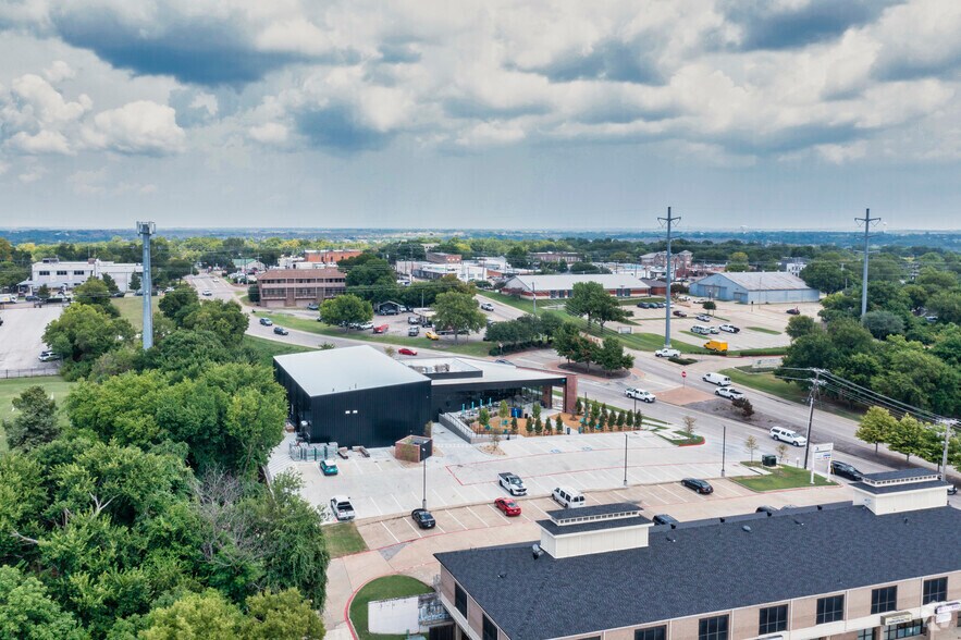 More Photos Of 310 S Goliad St, Rockwall Restaurant For Sale