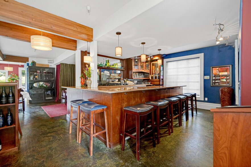 More Photos Of 742 B St, Hayward Restaurant For Sale