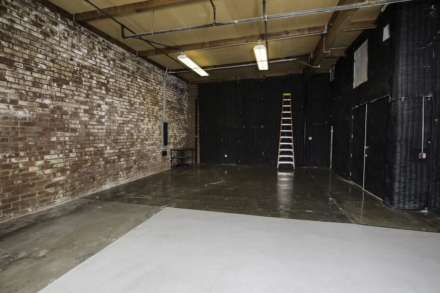 More Photos Of 4200 Sepulveda Blvd, Culver City Office For Lease