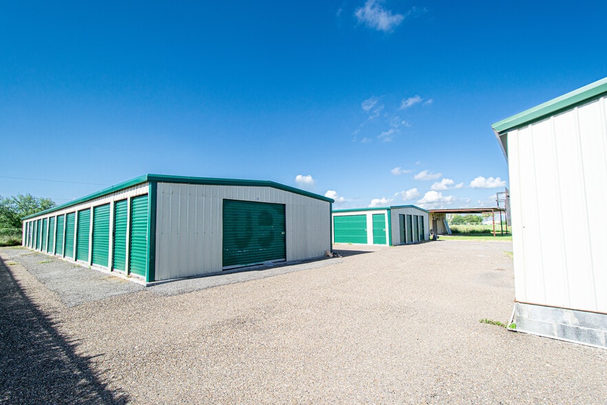 More Photos Of 7103 W Mile 7 Rd, Mission Warehouse For Lease