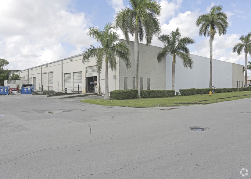 More Photos Of 7000-7042 NW 46th St, Miami Unknown For Lease