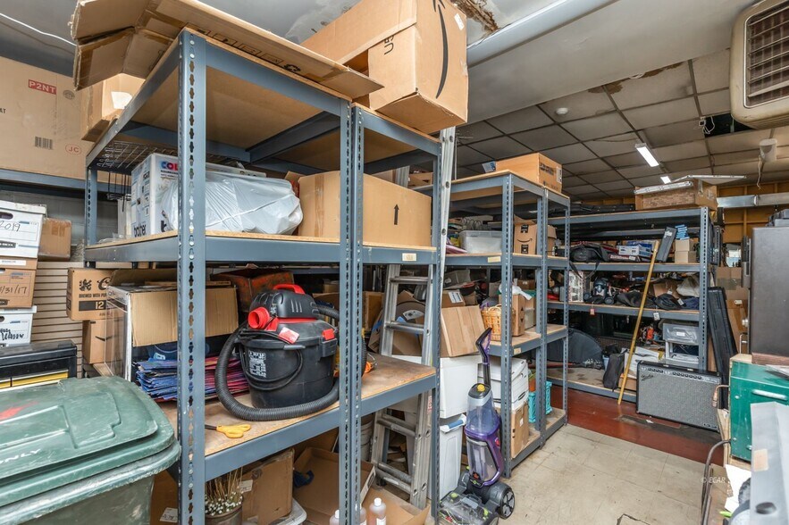 More Photos Of 415 Idaho St, Elko Storefront For Sale