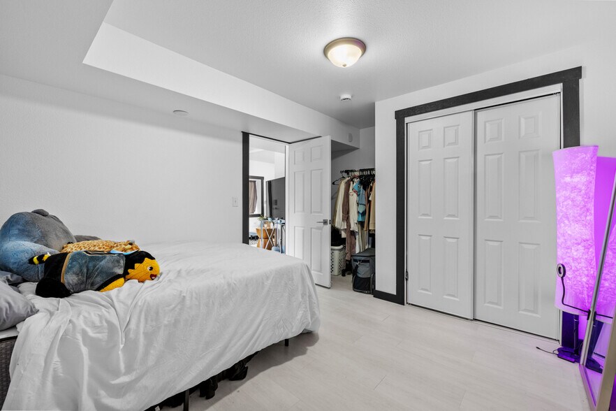 More Photos Of 1113 10th St NW, Minot Multifamily For Sale