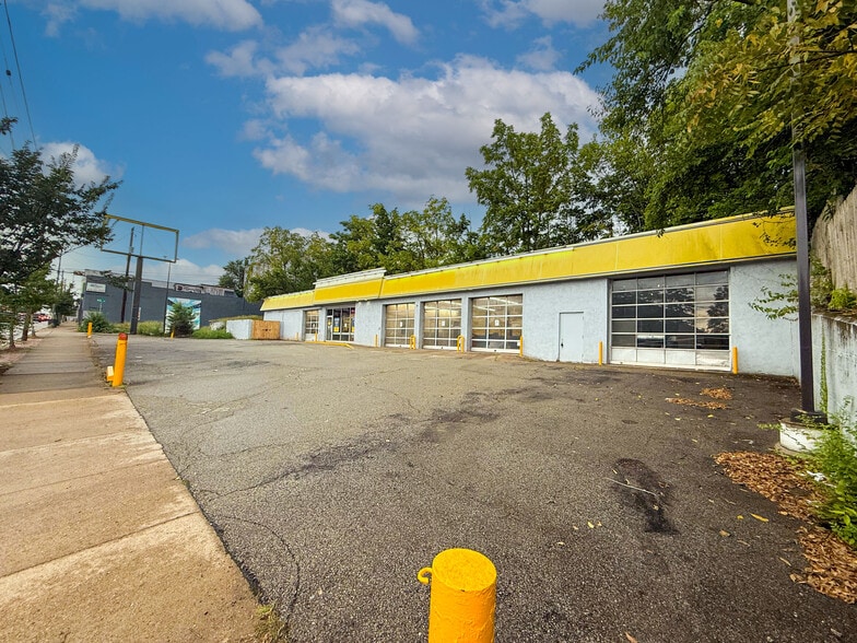 More Photos Of 901 Penn Ave, Pittsburgh Auto Repair For Sale