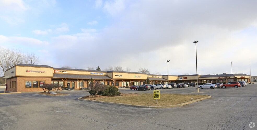 More Photos Of 8219-8347 Wicker Ave, Saint John Freestanding For Lease