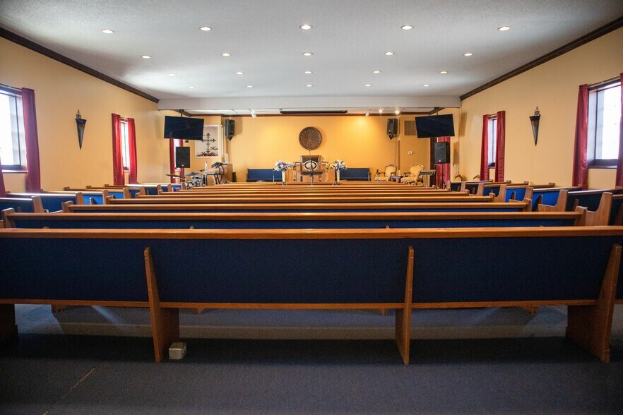 More Photos Of 4424 8th St, Ecorse Religious Facility For Sale