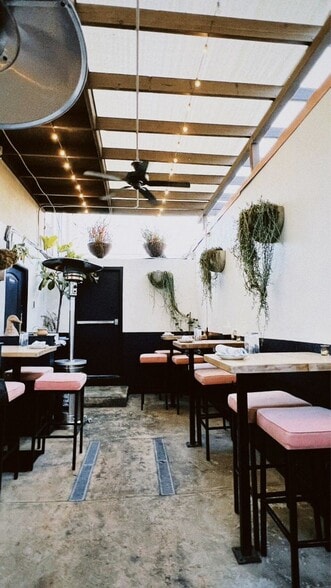 More Photos Of 1320 Echo Park Ave, Los Angeles Storefront Retail Residential For Lease