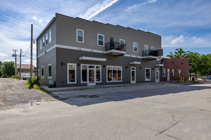 More Photos Of 112 N Iowa St, Solon Storefront Retail Residential For Sale
