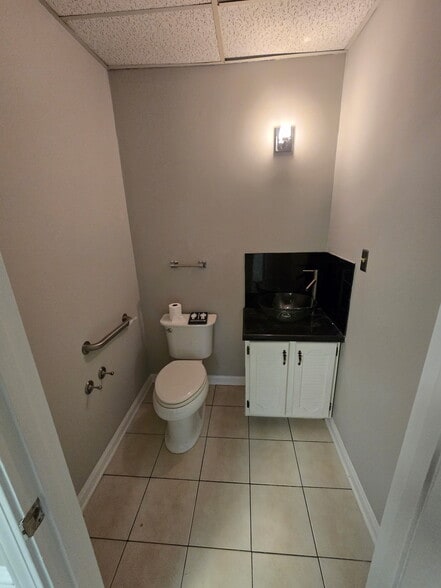 More Photos Of 577 SE Concord Rd, Smyrna Medical For Lease