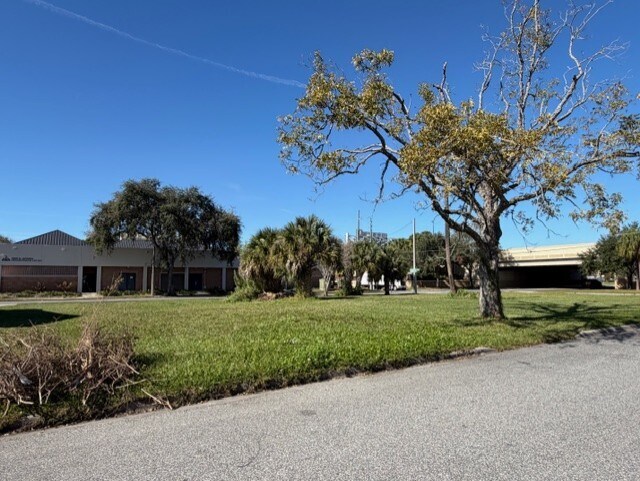 More Photos Of 920 S Carter St, Orlando Land For Sale